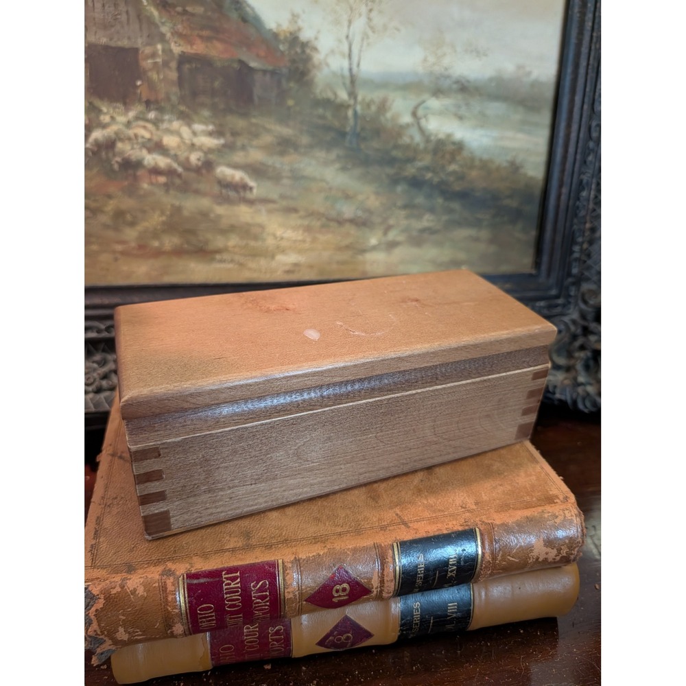Vintage Wood Keepsake Box Finger Joint Piano Hinge 8.5x3 Rustic Storage